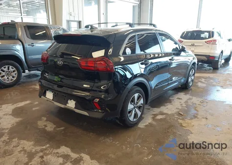 2021 Kia Niro Lx z USA, uszkodzony, nr VIN KNDCB3LC6M5488247